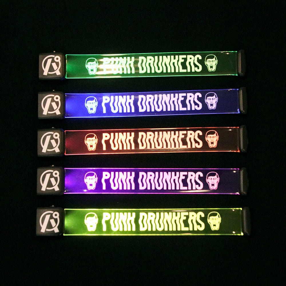 パンクドランカーズ PUNK DRUNKERS 光るパンクさんリストバンド(PINK