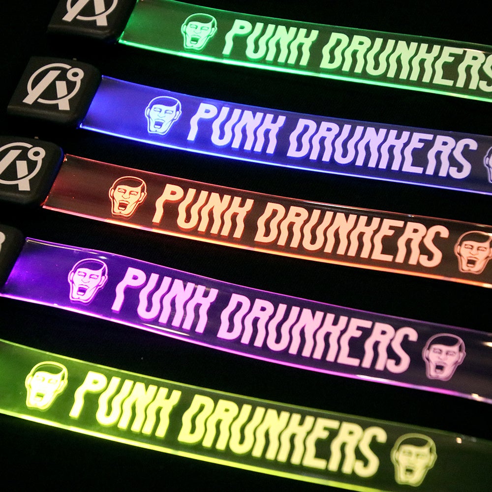 パンクドランカーズ PUNK DRUNKERS 光るパンクさんリストバンド(YELLOW